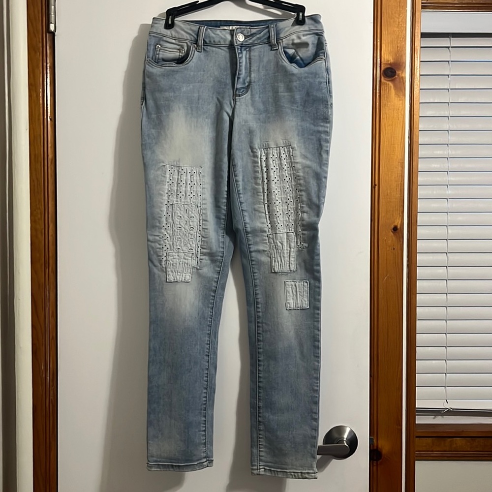 Cato Ladies Contemporary Ladies Jeans size 6